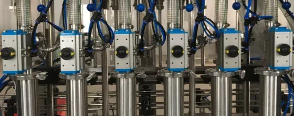Piston Liquid Filling Machine