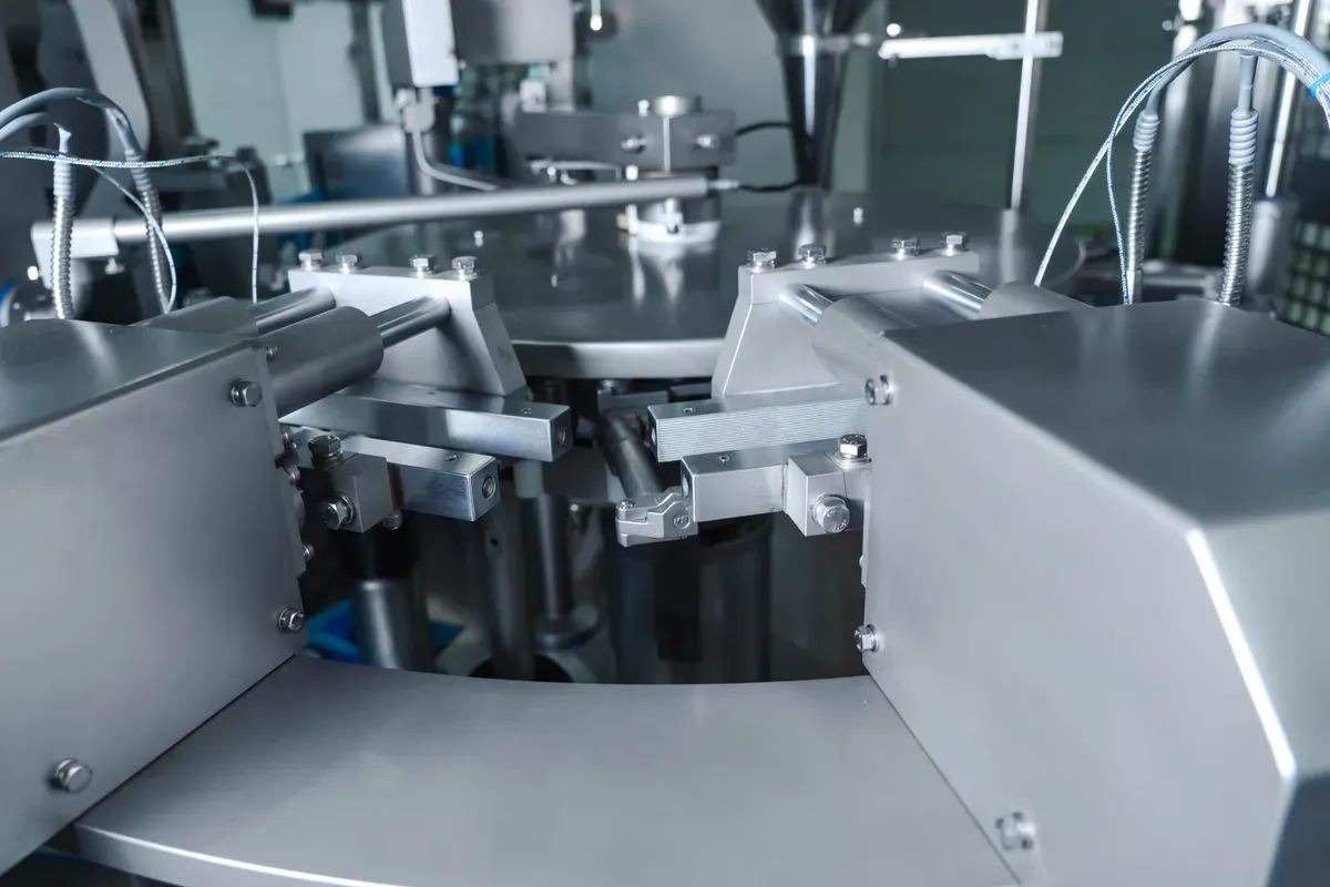 Bag Making & Packaging Machine