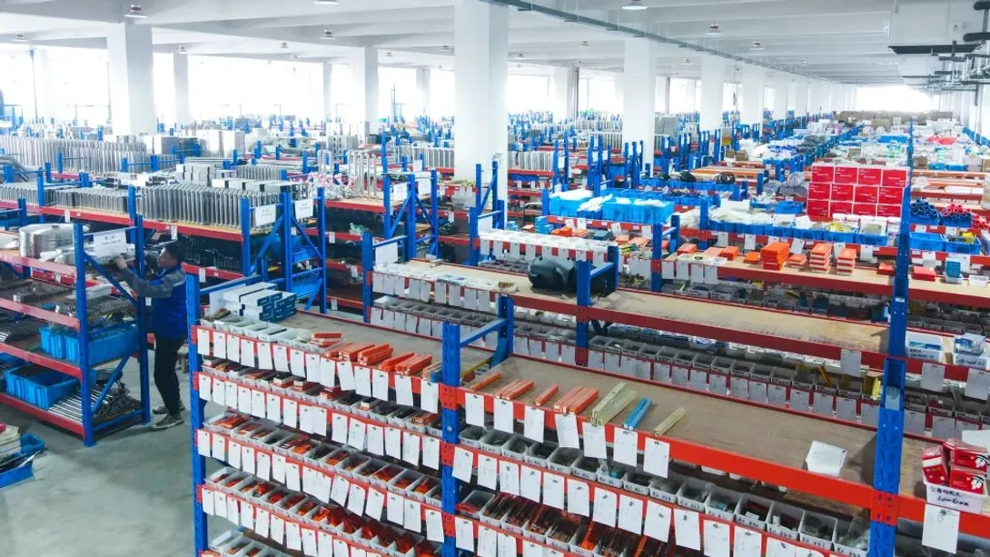Aerial view of Echo Machinery factory